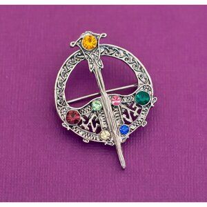 Vintage Mid Century Multicolor Rhinestone Silver Tone Brooch - Q10